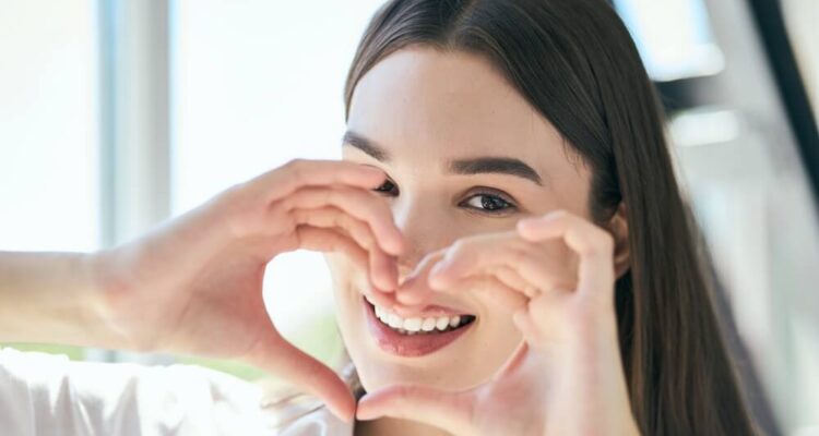 Zubni most ili zubni implantati